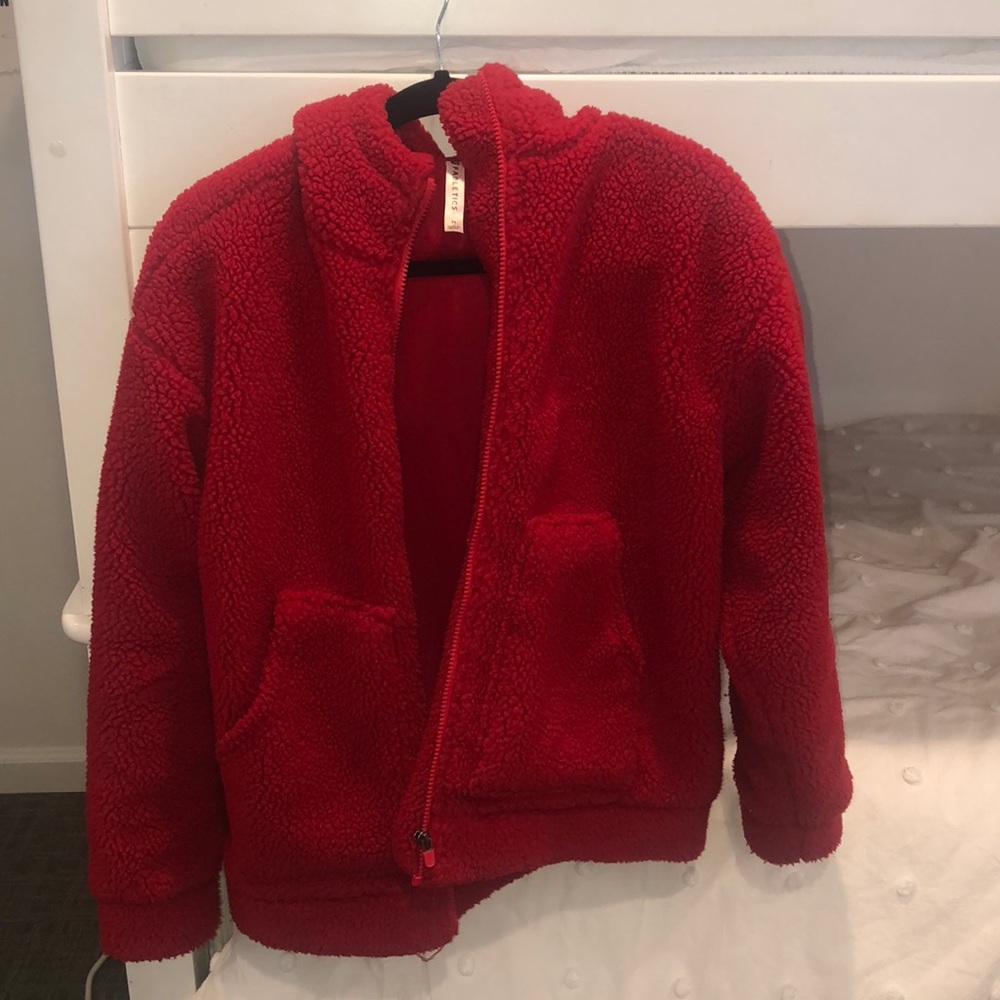 ADORABLE fuzzy teddy coat!